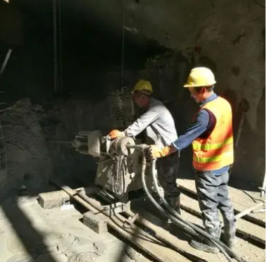 鄄城水下抗分散灌浆料特点 水下不分散注浆料介绍